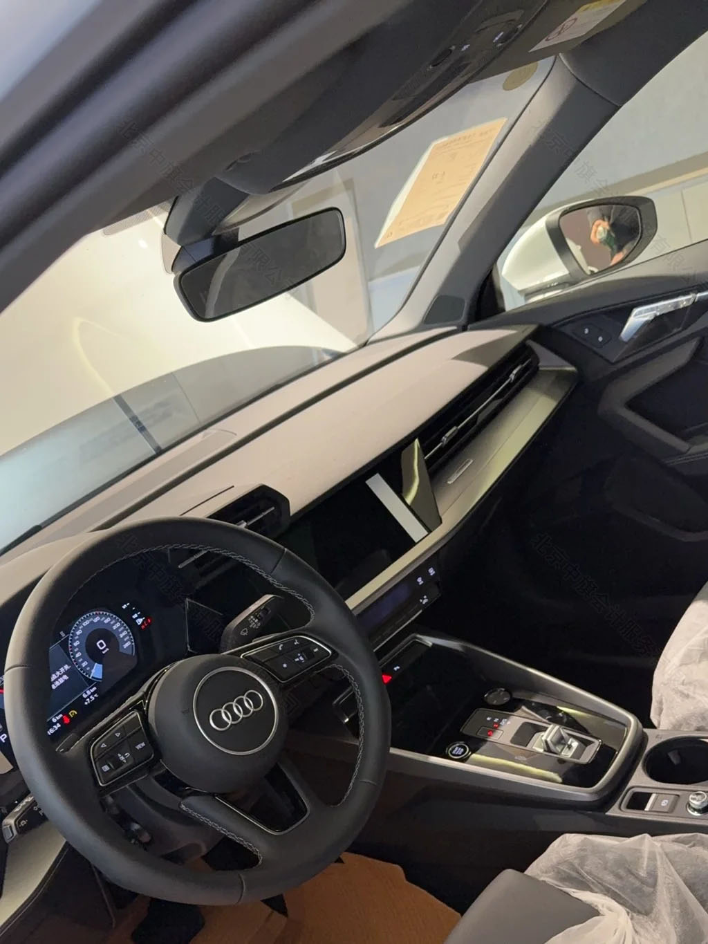 2024款全下來20多萬的車.jpg