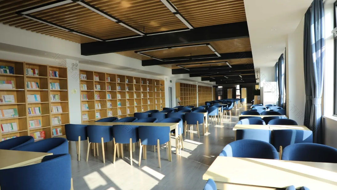 校園圖書館.jpg