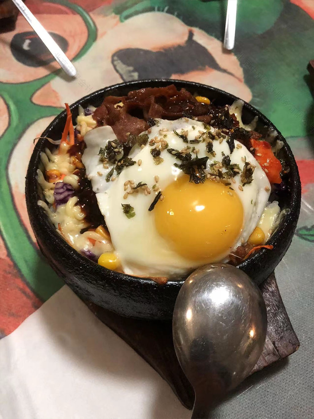 石鍋拌飯加個(gè)煎蛋.jpg