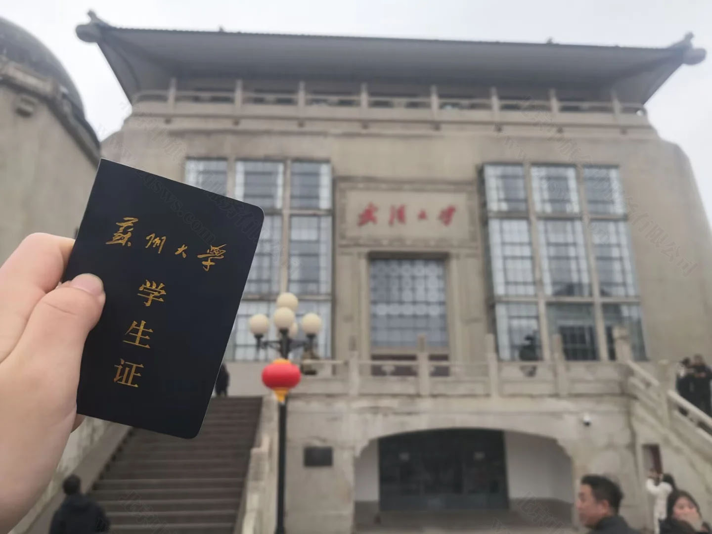 武漢大學(xué)春晚.jpg