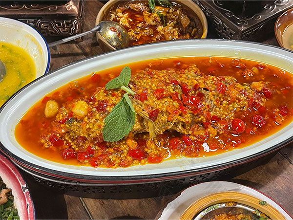 貴州餐飲熗鍋魚.jpg