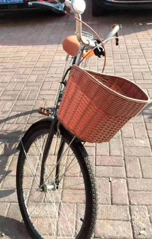 騎了好久的自行車了.jpg