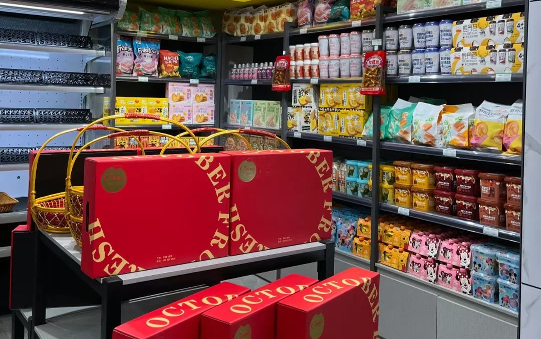 樓下水果店的擺放.png