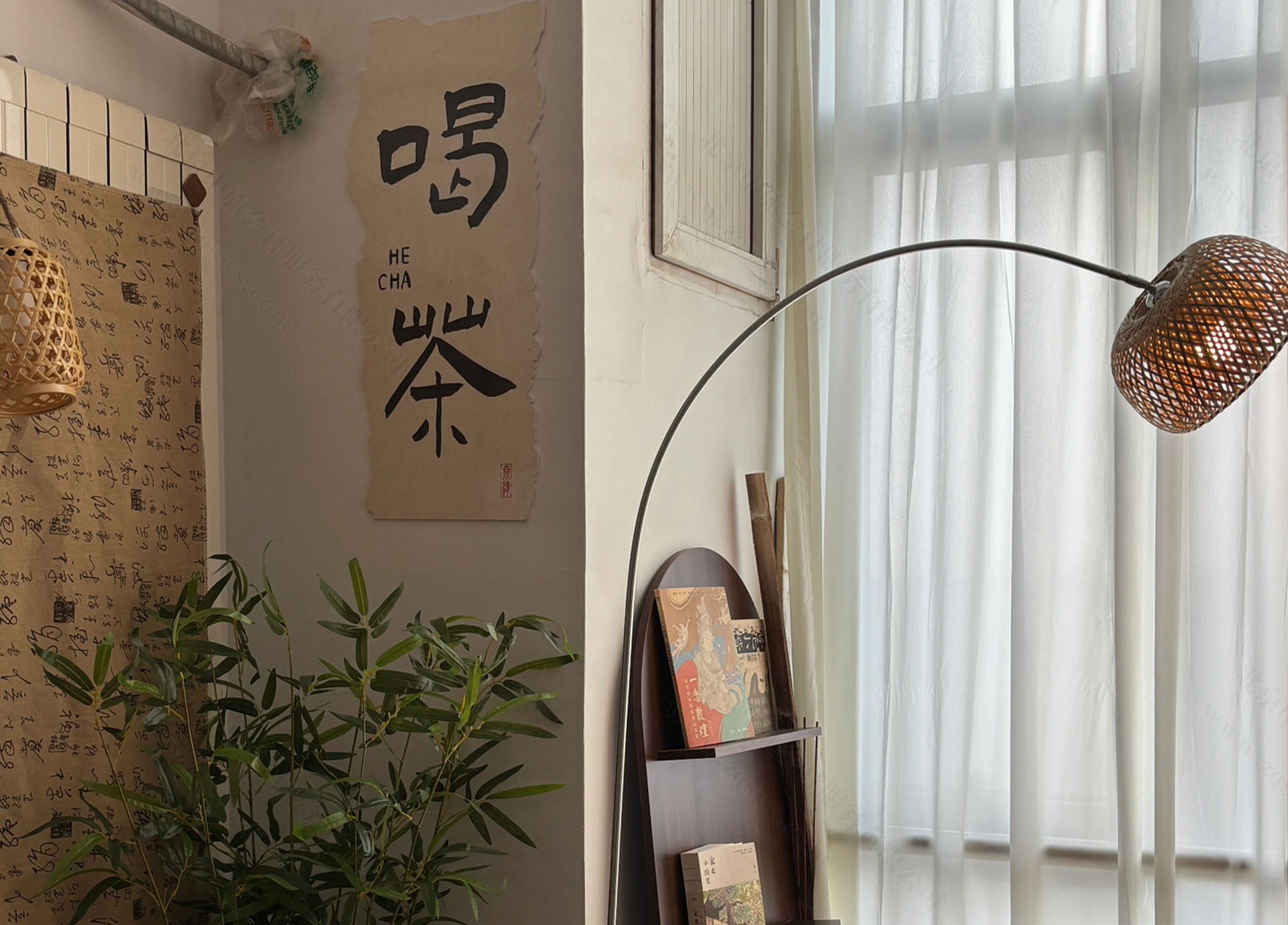 閑下來(lái)我們都喜歡聚到他家來(lái)喝茶閑聊.jpg