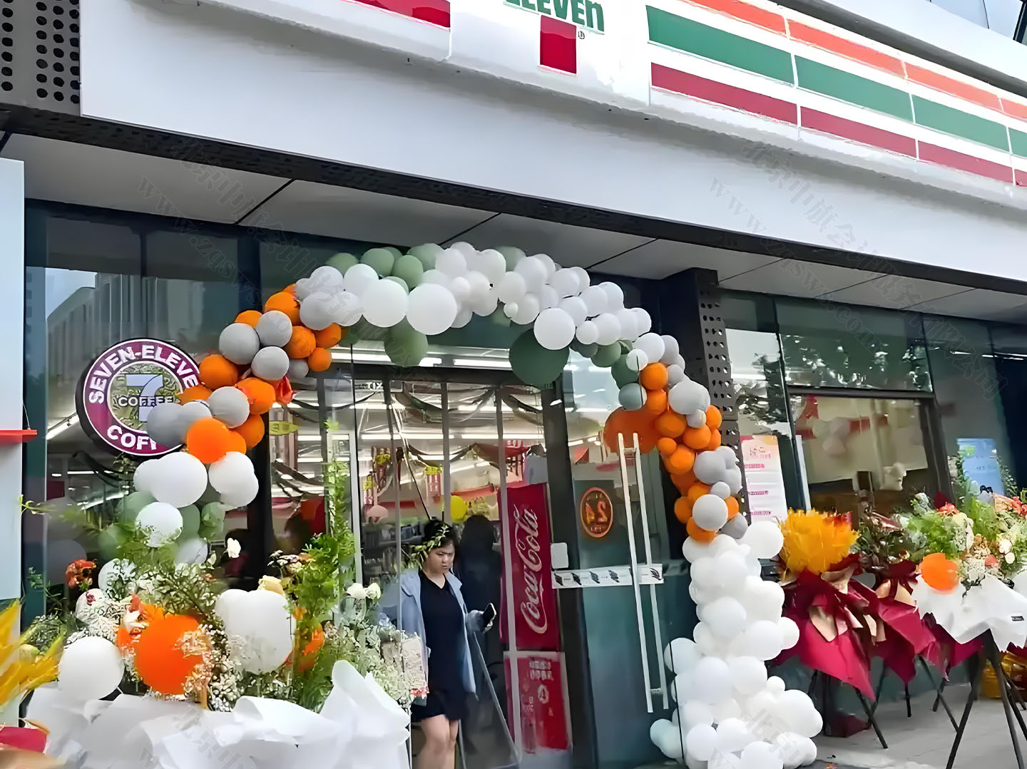 711便利店連鎖門店.jpg
