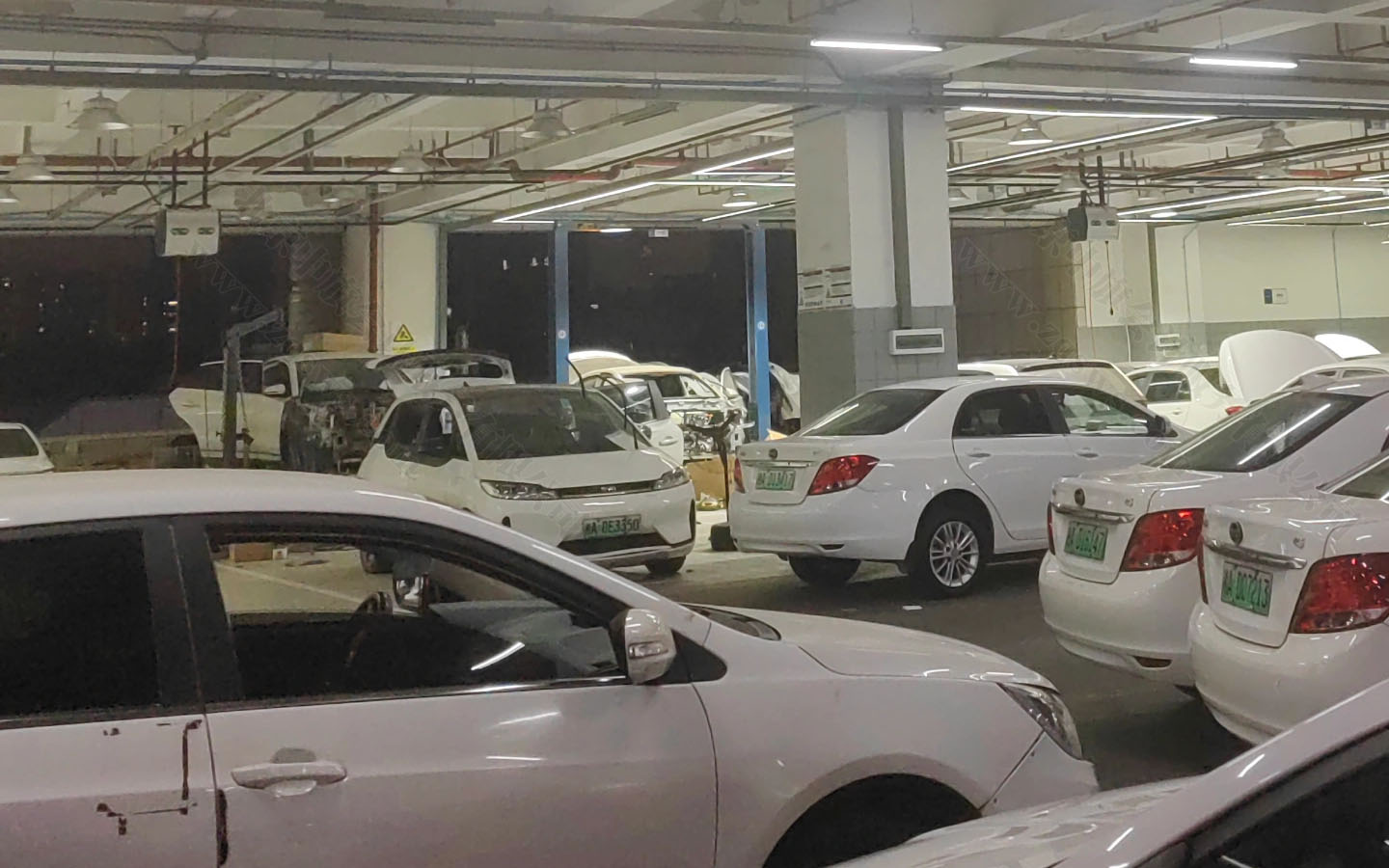 成本都花在哪兒了？都用在買車上了.jpg