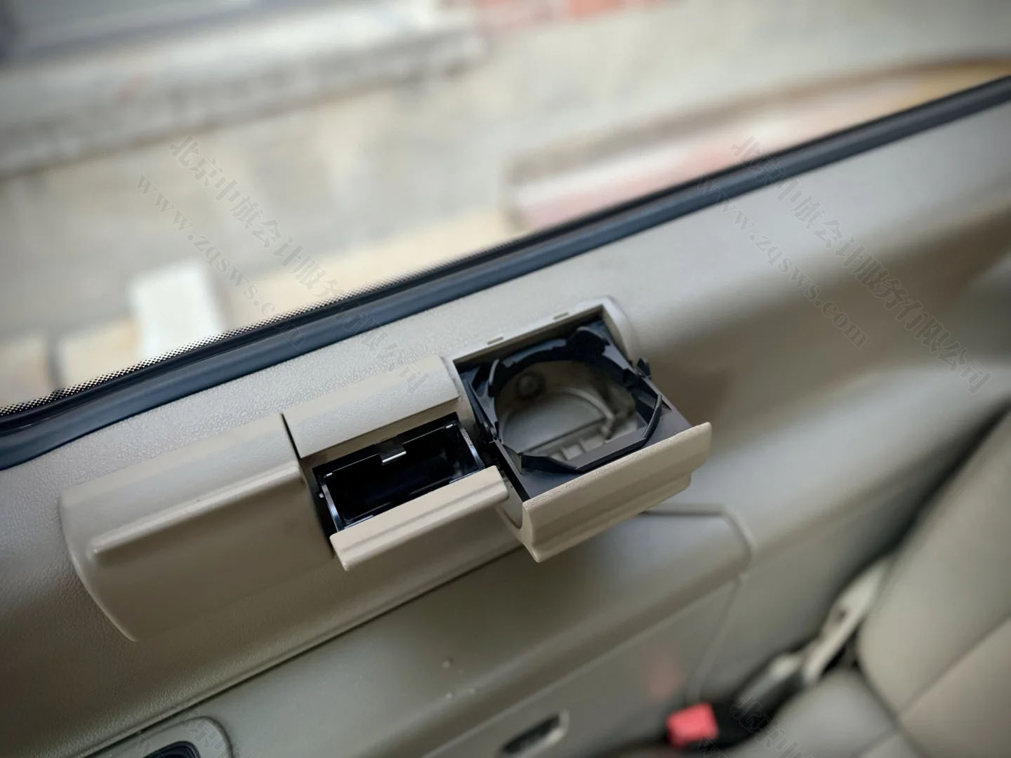 車輛細(xì)節(jié)拍照.jpg